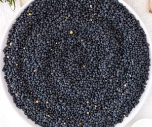 raw-black-lentils